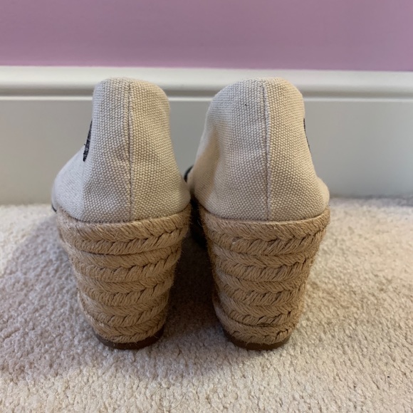 TORY BURCH PLATFORM SANDALS - Picture 2 of 5